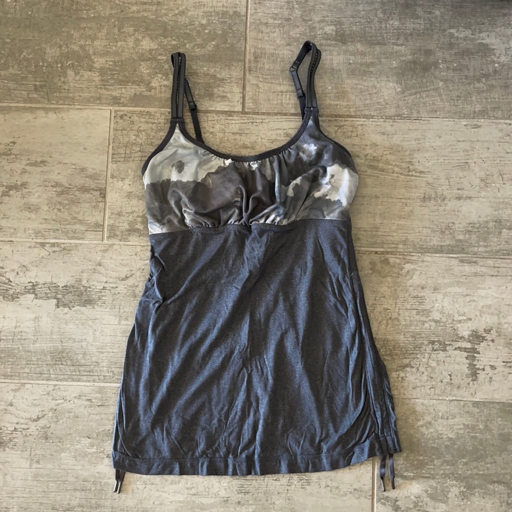 Lululemon grey tie dye top